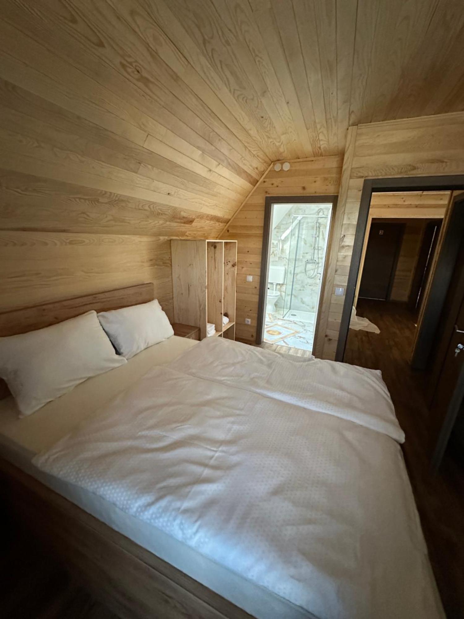 Bungalow House - 5 Rooms Zolaci エクステリア 写真